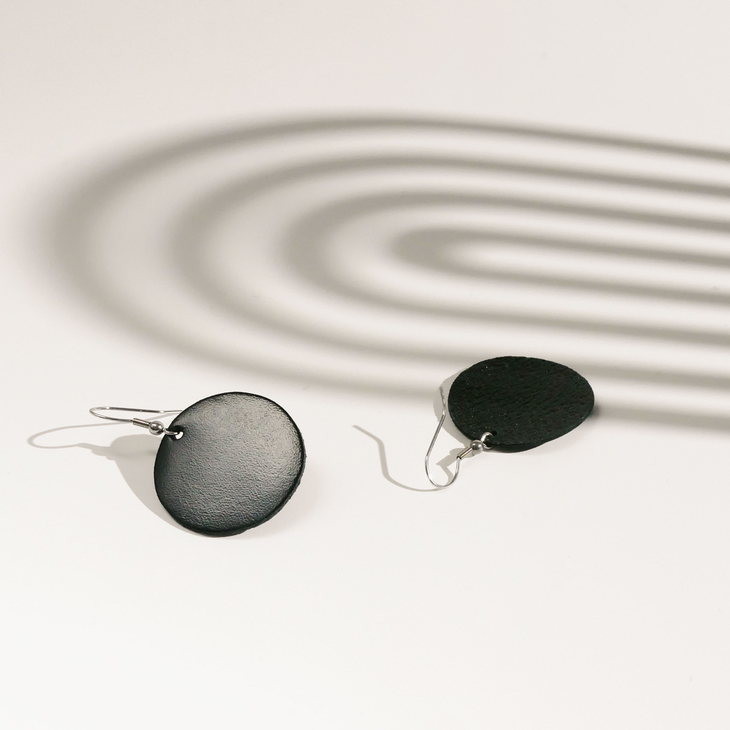 DANCE Petite Black web