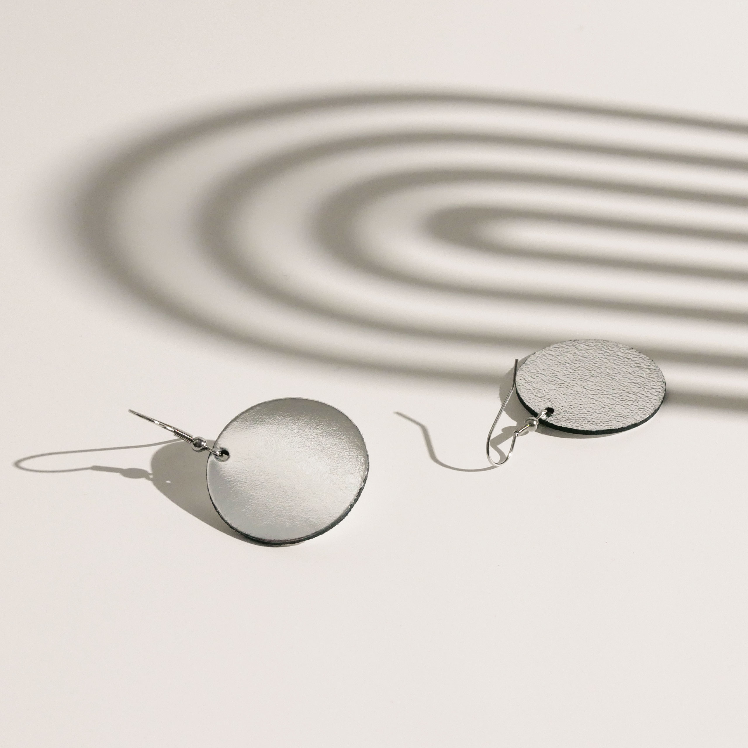 DANCE Petite Silver web