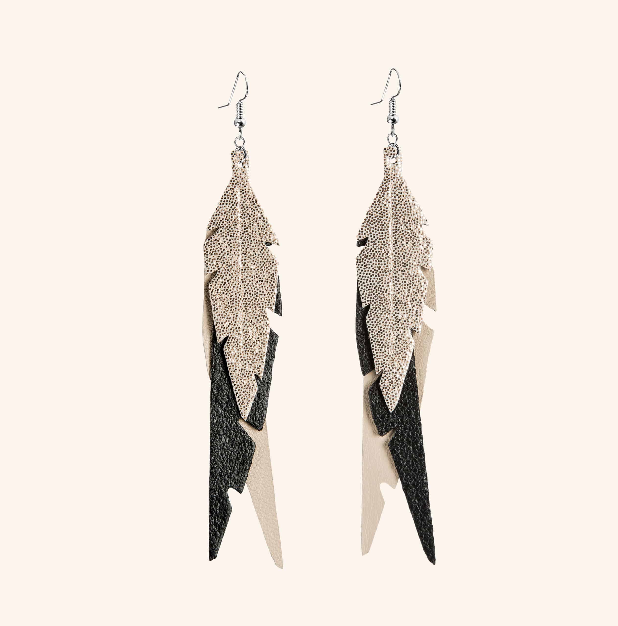 FEATHERS Fabulous rose gold earrings