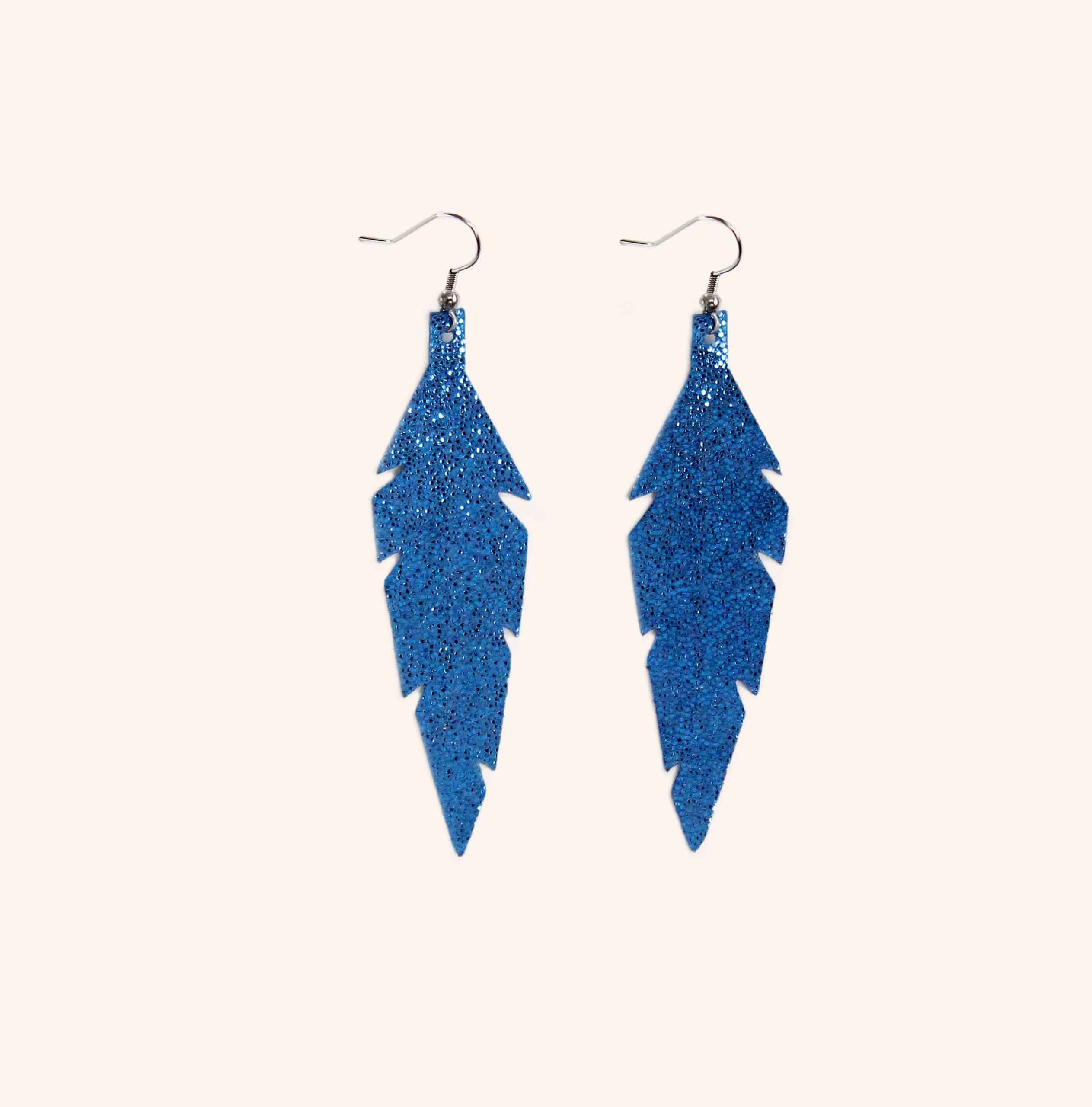 FEATHERS MIDI GLITTER BLUE web V4 scaled 1