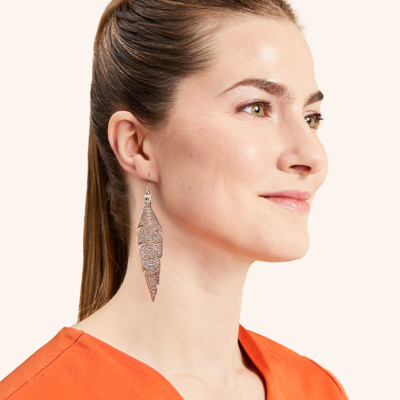 Viaminnet Feathers Midi korvakorut ruusukulta / sulkakorvakorut / lehtikorvakorut / Viaminnet Feathers Midi earrings rose gold / feather earrings