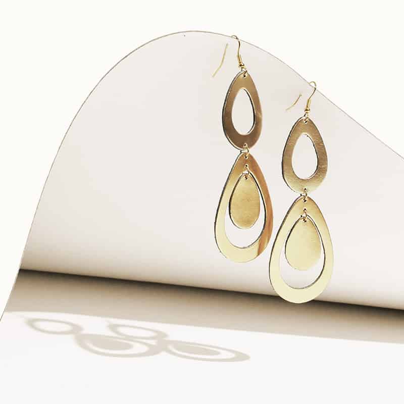 Sade Petite Waterfall korvakorut kulta/ Sade Petite Waterfall earrings in gold