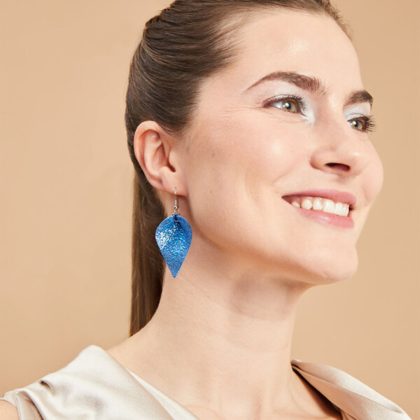 LUMME Petite siniset korvakorut / Lumme Petite blue earrings / mother's day gift ideas