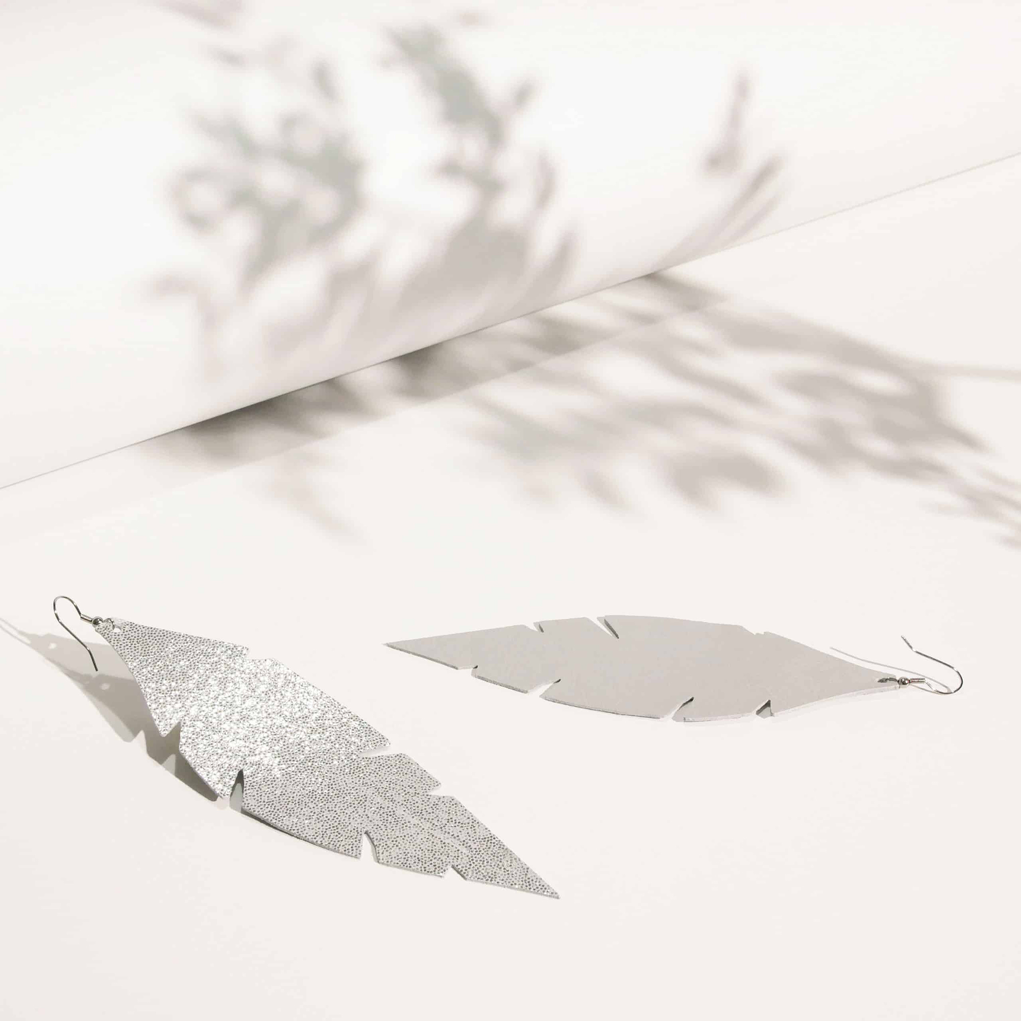 FEATHERS Grande Glitter Silver web